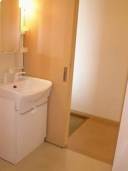 apartment 宮城県東松島市赤井字有明10-5
赤井の賃貸情報を見る
物件地図