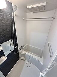 浴室乾燥機完備で雨の日も安心♪