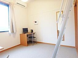 レオパレスクヴェレ 101 1階1Kのリビング/ダイニング