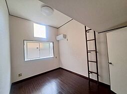 メゾン・ド・アロー小金井 1階1Kのリビング/ダイニング