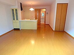 ローズコート真光寺 B 2LDKのリビング/ダイニング