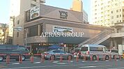 ワイズマート 三ノ輪店 156m