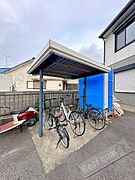 敷地内/建物