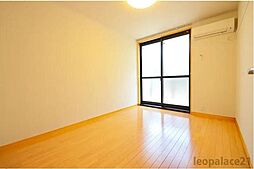 レオパレスアーバン国立(47047) 406 4階1Kのリビング/ダイニング