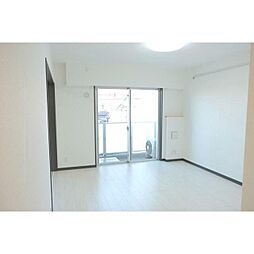 ジェノヴィア板橋本町IIIスカイガーデン 3階2LDKのリビング/ダイニング