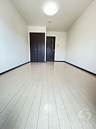 プライム・ヒルズ 1階1Kのリビング/ダイニング