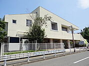 市立みなみ認定こども園 251m