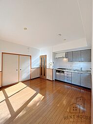 ＷＥＳＴヒルズ関空II 1階4LDKのリビング/ダイニング