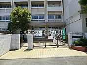 葛飾区立幸田小学校 1043m
