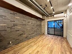 ライオンズガーデン池田山 2階ワンルームのリビング/ダイニング