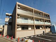 神奈川県秦野市平沢354-8：物件画像／株式会社賃貸ステーション　本厚木店