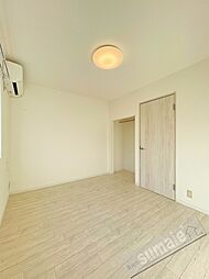 ルフトワン三葛 2階1Kのリビング/ダイニング