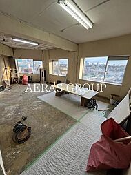 ニューステイトメナー 6階ワンルームのリビング/ダイニング