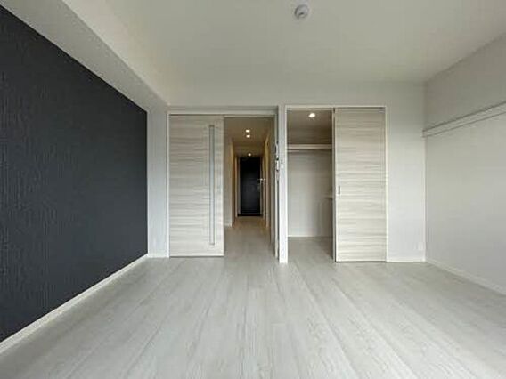 ロイヤルスクエアGIII_内装_2