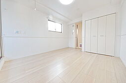 ニューグラストップ2 203 2階1Kのリビング/ダイニング