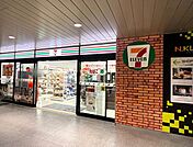 セブンイレブン南海中百舌鳥駅店 930m