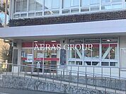 埼玉県庁内郵便局 597m