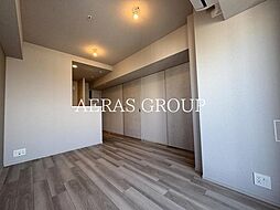 プラウドフラット四谷三丁目 11階2LDKのリビング/ダイニング