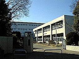 調布市立第五中学校 961m