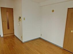 スカイコート目白台 7階1Kのリビング/ダイニング