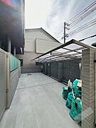 敷地内/建物