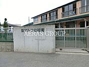 聖マルコ幼稚園 598m