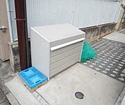 敷地内ゴミ置場