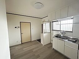 エレガンス関口第51 206 2階2DKのリビング/ダイニング