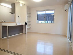 Ｄ−Ｒｏｏｍ・ＳＫ　IV 101 1階1LDKのリビング/ダイニング