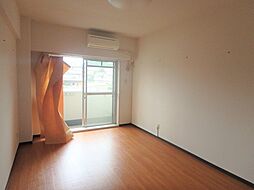 京王相模原線 京王堀之内駅 徒歩7分の賃貸マンション 4階ワンルームのリビング/ダイニング