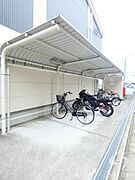 敷地内/建物