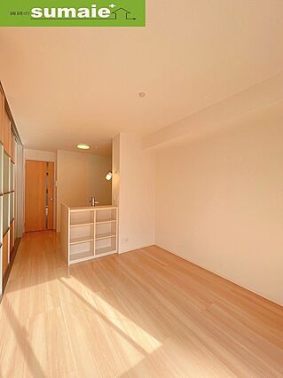 D—roomSENZU_内装_0