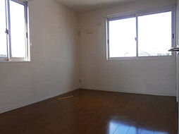 ウィスタリア・ガーデンＢ 2階1LDKのリビング/ダイニング