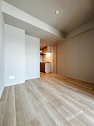 クローバー・グランツ三国ヶ丘 603 6階1LDKのリビング/ダイニング