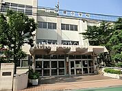 品川区立伊藤小学校 446m