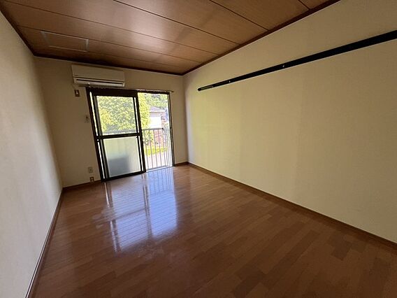 ジョイフルハイム_内装_0