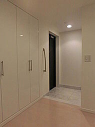 同建物内の写真を掲載しており、実際の部屋とは異なる場合がございます。