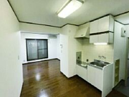 イーストハイム 2階ワンルームのリビング/ダイニング