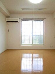 メゾンドサンセールＣ 2階1LDKのリビング/ダイニング