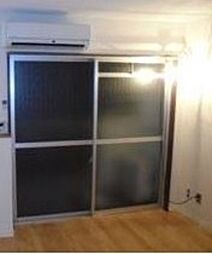 メゾン・ド・シェリュバン 4階ワンルームのリビング/ダイニング