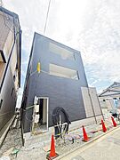 建築中