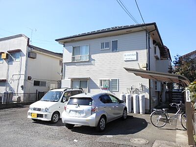 外観：最上階角部屋　駐車場駐輪場完備　全世帯角部屋４世帯になります