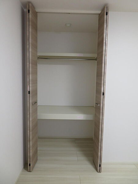 apartment 栃木県小山市中央町２丁目
中央町の賃貸情報を見る
物件地図