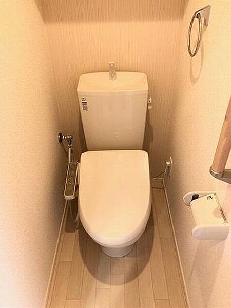 クレイノペルレシュロス　X 2階 | 千葉県我孫子市並木 賃貸マンション トイレ