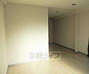 シンプルなお部屋です