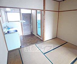 京阪京津線 四宮駅 徒歩22分の賃貸アパート 1階2Kのリビング/ダイニング