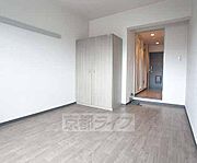 広々とした部屋です。