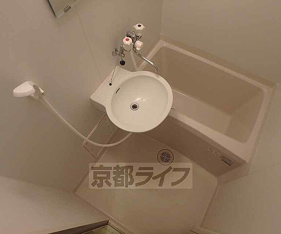 浴室