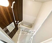鏡のある便利なお風呂