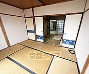 落ち着く畳のお部屋です